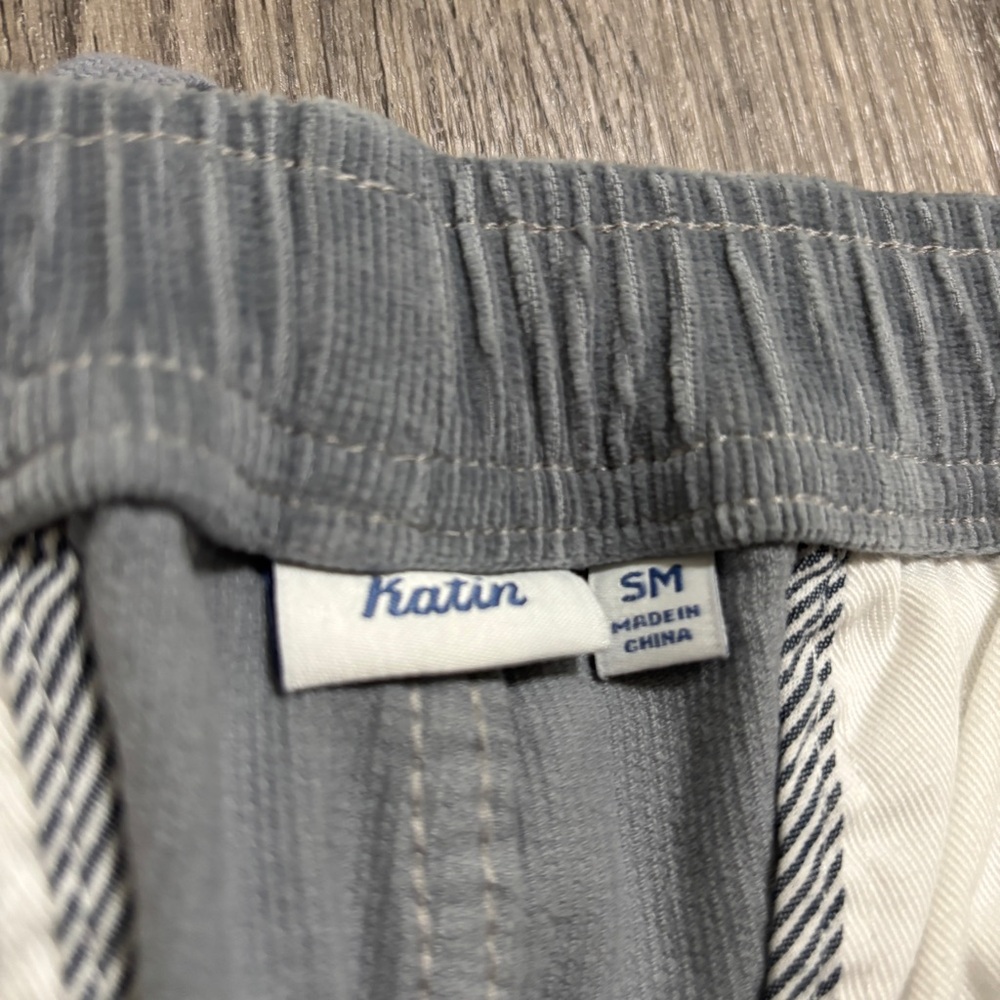 Katin Men's Corduroy Shorts Size Small, Gray, Elastic Waist, Drawstring - Picture 2 of 11